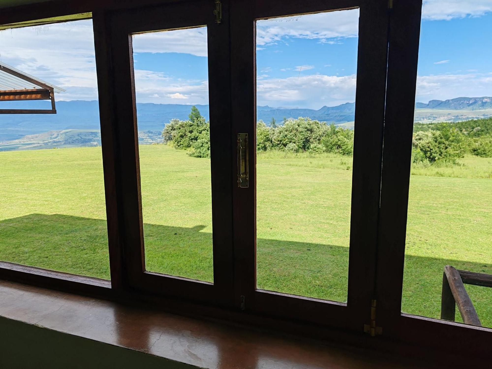 Drakensberg Mountain Retreat Guest House Bergville Exterior photo