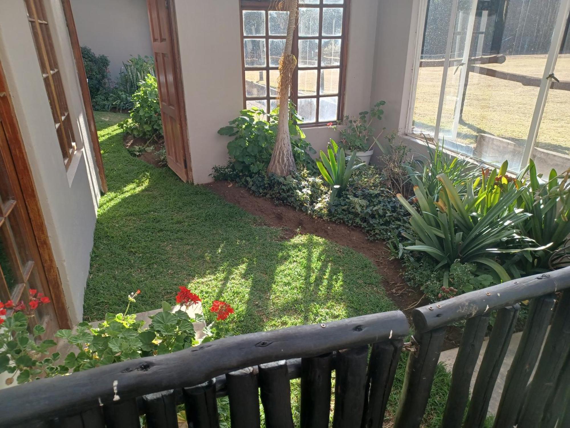 Drakensberg Mountain Retreat Guest House Bergville Exterior photo