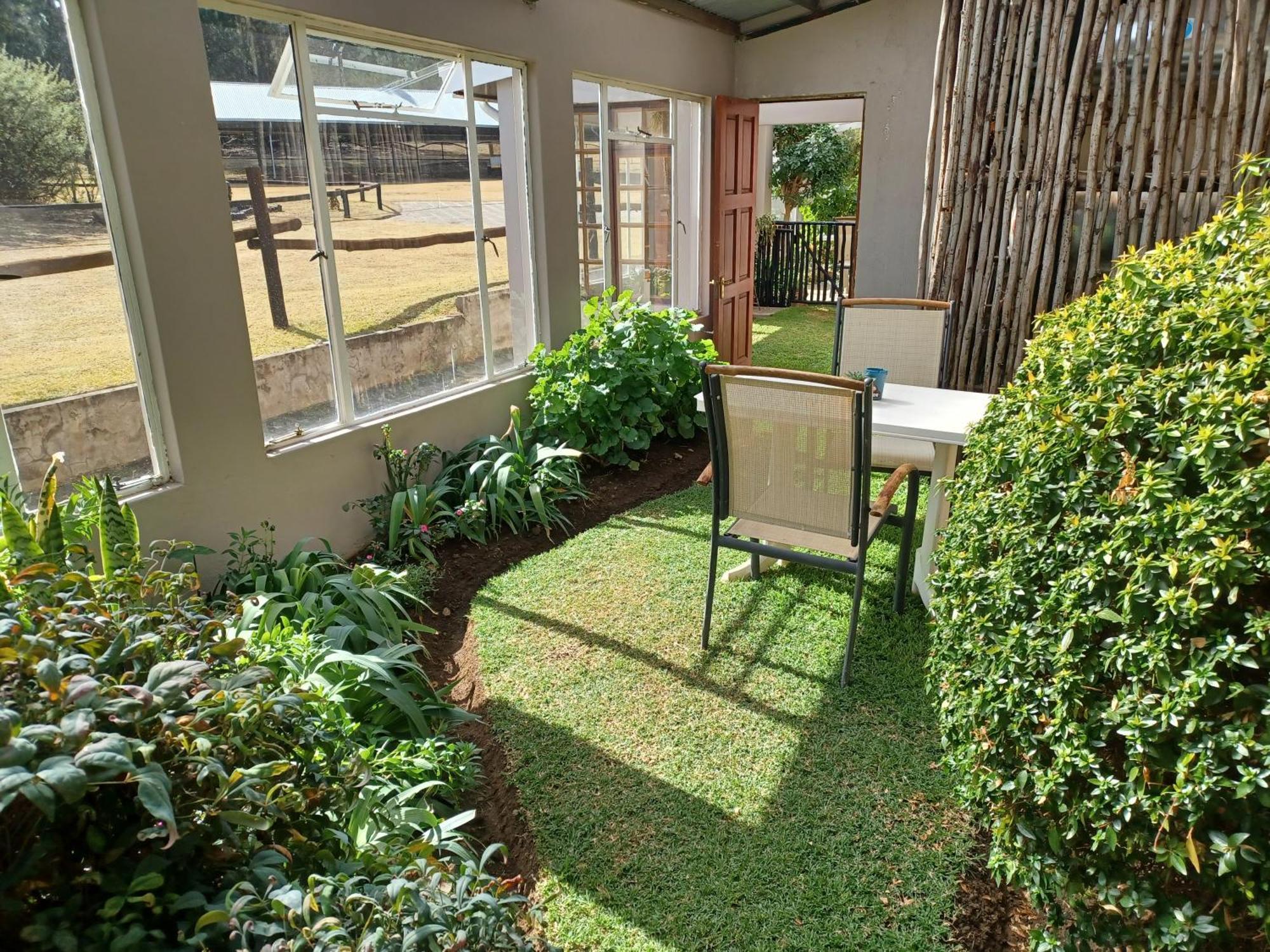 Drakensberg Mountain Retreat Guest House Bergville Exterior photo