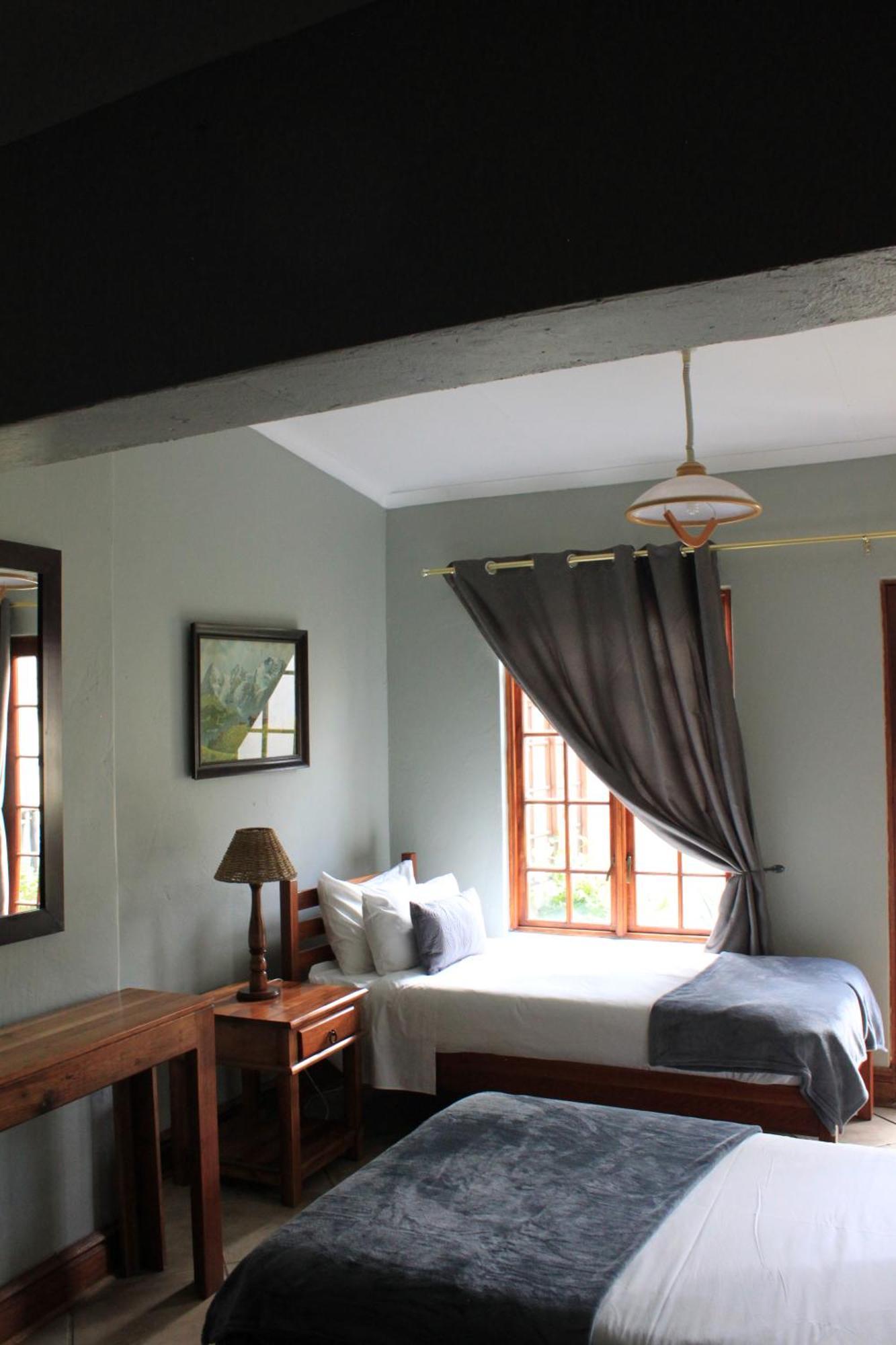 Drakensberg Mountain Retreat Guest House Bergville Exterior photo